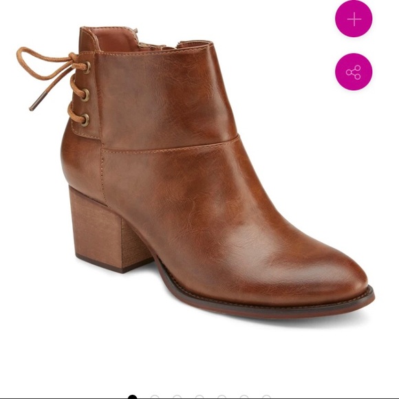 Olivia Miller Booties - Picture 2 of 11